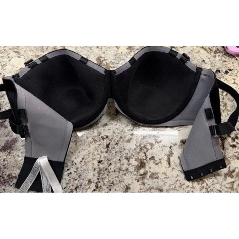 Soma Vanishing Strapless Bra Black Multi-way Underwire‎ 40DD